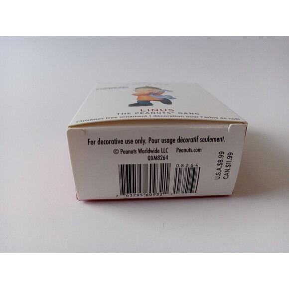 NIB 2020 Hallmark Keepsake Linus Peanuts Gang Miniature Christmas Ornament - Picture 11 of 11